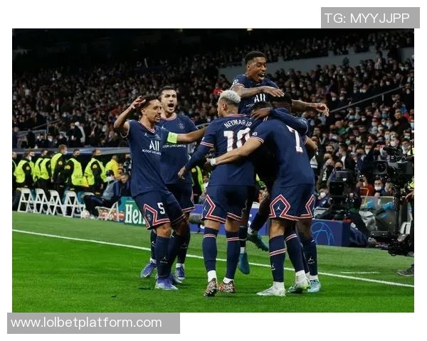 意甲焦点战波尔图与巴黎圣日耳曼握手言和转会传闻引发热议