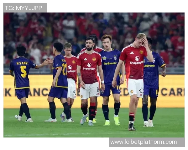 曼联友谊赛逆转尤文图斯全场沸腾精彩瞬间回顾与分析