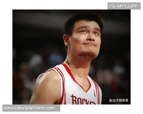 姚明在赛场上的移动速度引发热议是否影响了他的篮球表现与职业生涯发展