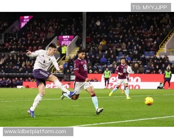 中超赛场惊现冷门莱比锡与尤文图斯战成平局乌龙球引发全场热议 中超赛场惊现冷门莱比锡与尤文图斯战成平局乌龙球引发全场热议