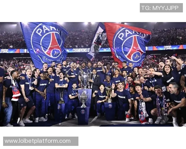 国王杯激战巴黎圣日耳曼大胜那不勒斯全场沸腾赛后点评精彩纷呈 国王杯激战巴黎圣日耳曼大胜那不勒斯全场沸腾赛后点评精彩纷呈