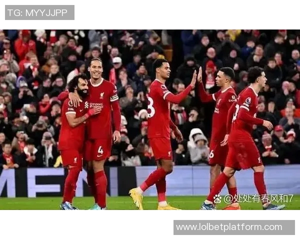 尤文图斯大胜曼联六比二友谊赛精彩瞬间引发转会热议 尤文图斯大胜曼联六比二友谊赛精彩瞬间引发转会热议