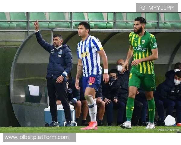 国米3-0本菲卡乌龙球引发全场狂欢转会传闻再起