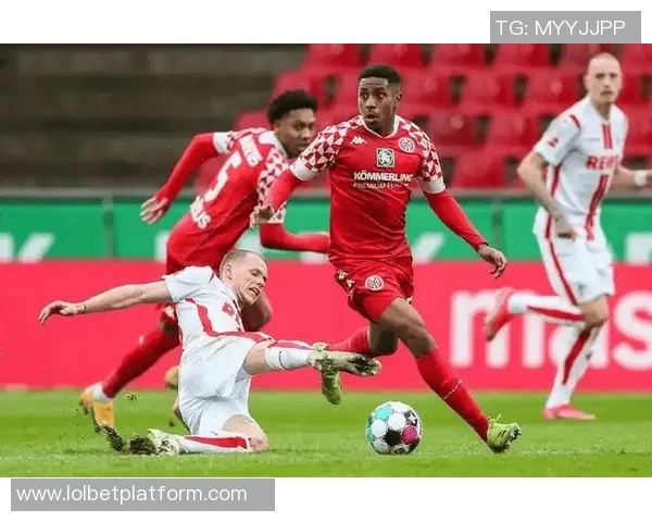 德甲激战莱比锡逆转波尔图红牌争议引发全场热议与集锦回顾